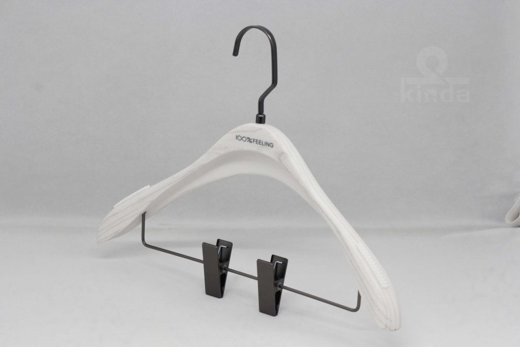 Plastic Hanger KLPA309